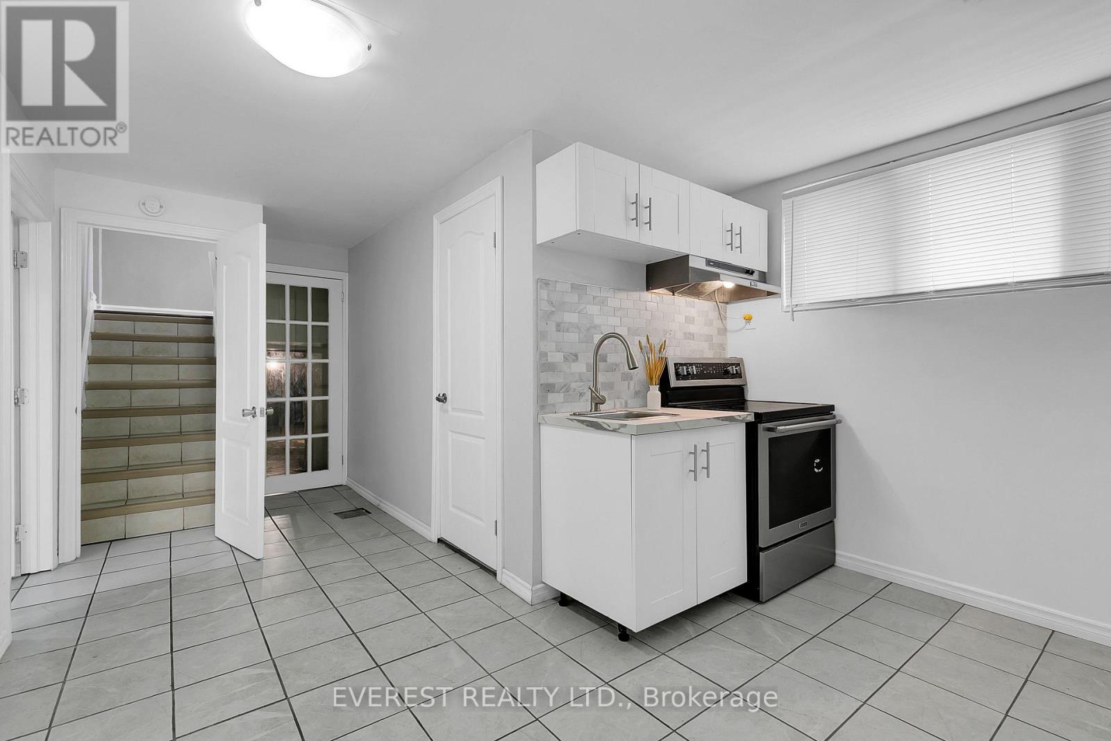 3992 LONGFELLOW AVENUE - Image 24