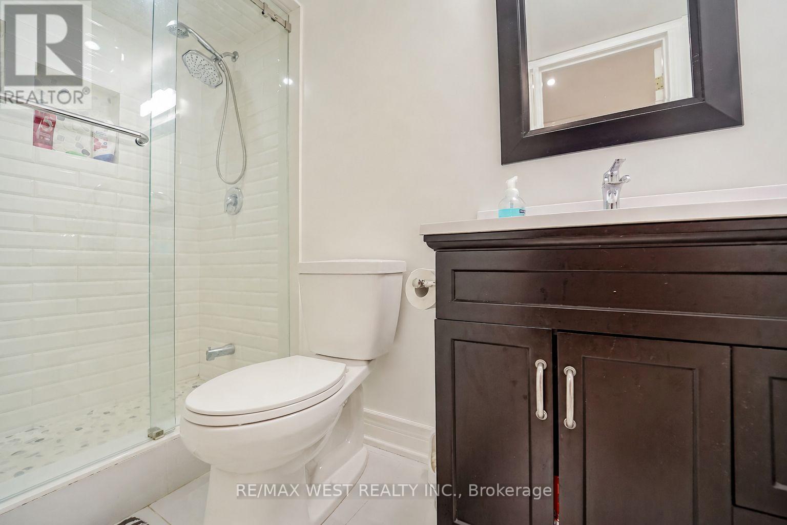 221 ISAAC DEVINS BOULEVARD - 10