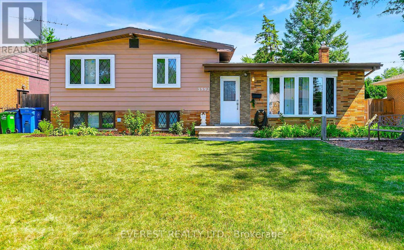 3992 LONGFELLOW AVENUE - 2