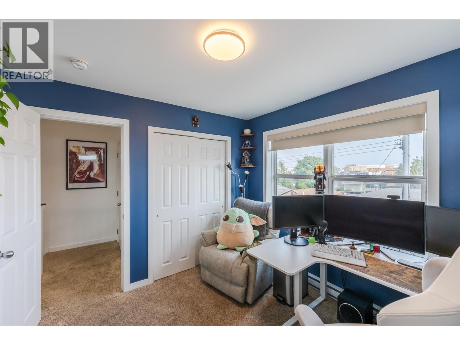 #102 707 REVELSTOKE Avenue - 17