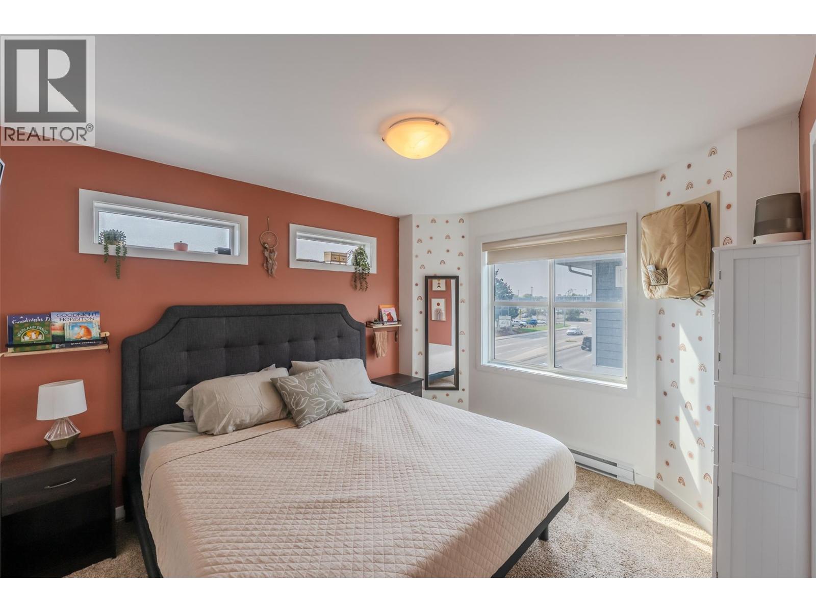 707 REVELSTOKE Avenue Unit# 102, Penticton