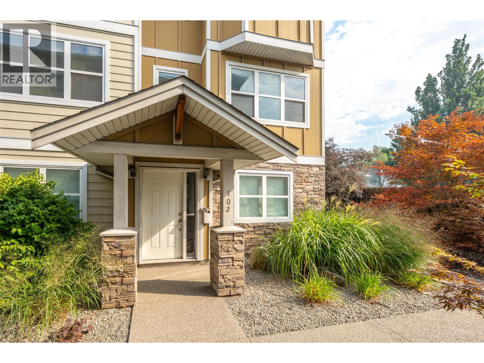 707 REVELSTOKE Avenue Unit# 102, Penticton