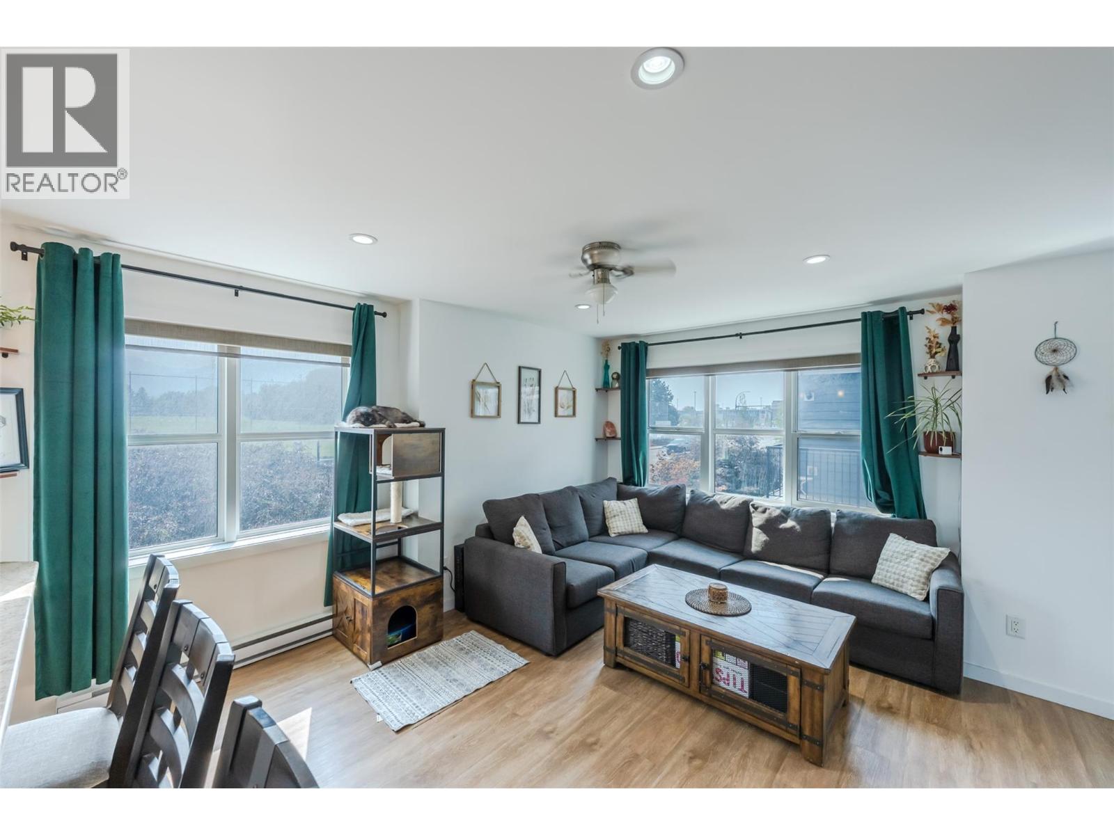 707 REVELSTOKE Avenue Unit# 102, Penticton