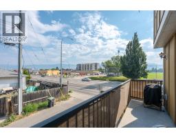707 Revelstoke Avenue Unit# 102, Penticton, BC V2A2J1 Photo 14