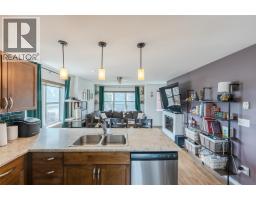 4pc Bathroom - 707 Revelstoke Avenue Unit# 102, Penticton, BC V2A2J1 Photo 6
