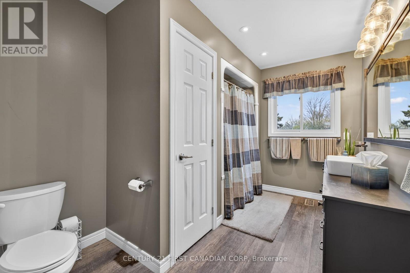 8889 HACIENDA ROAD - 24