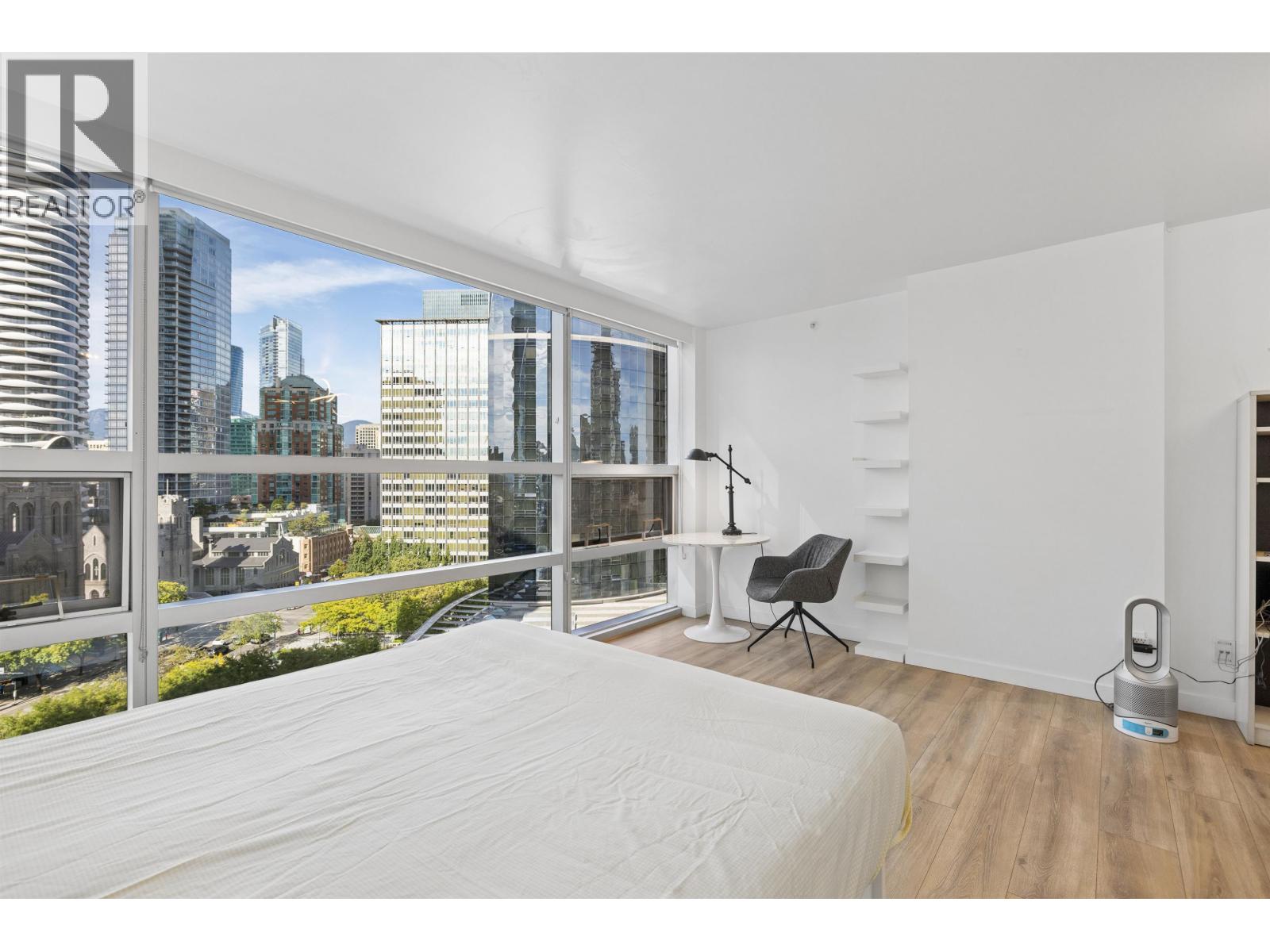 1 Bath House for Rent in Vancouver – 1406 1050 BURRARD, Vancouver – MLS# R3156150 - Image 24