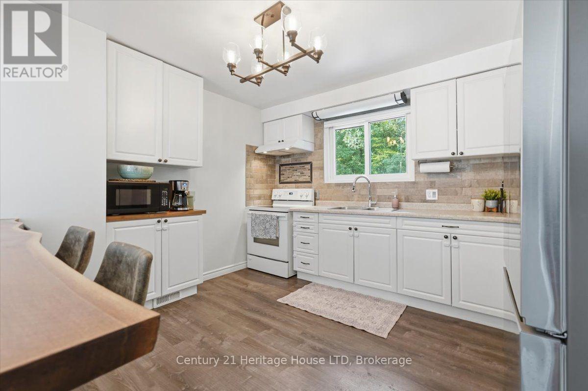63 SILVAN DRIVE - 13