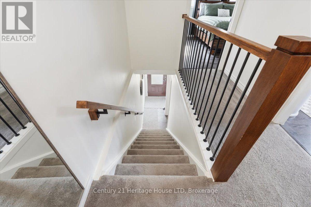 63 SILVAN DRIVE - 26