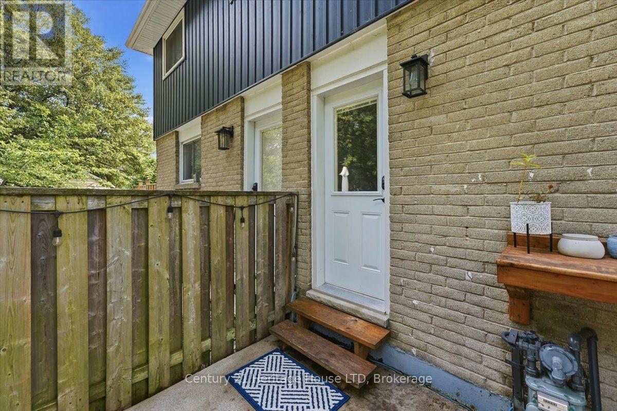 63 SILVAN DRIVE - 33