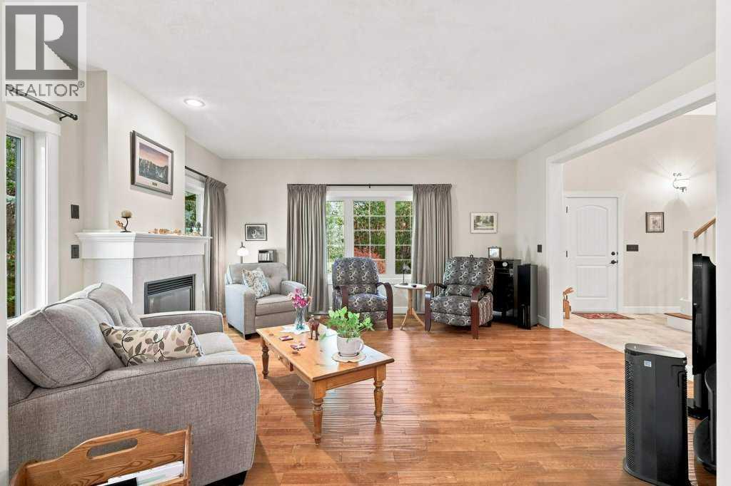 Listing photo – 313, 462014 Range Road 10, Westerose