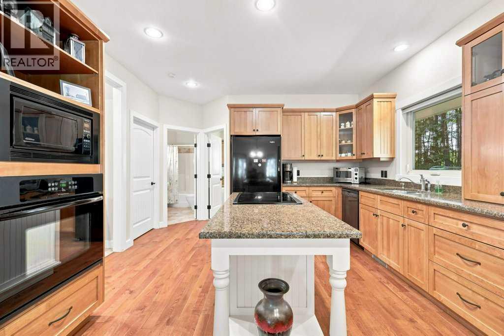 Listing photo – 313, 462014 Range Road 10, Westerose