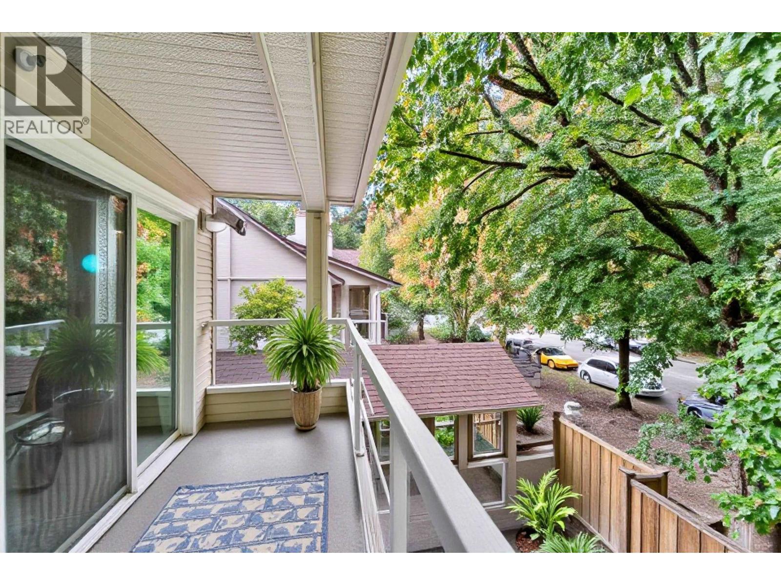 306 3400 SE MARINE DRIVE, Vancouver — photo 2