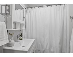 35 Mackay Avenue, London South, ON N6J2V1 Photo 19