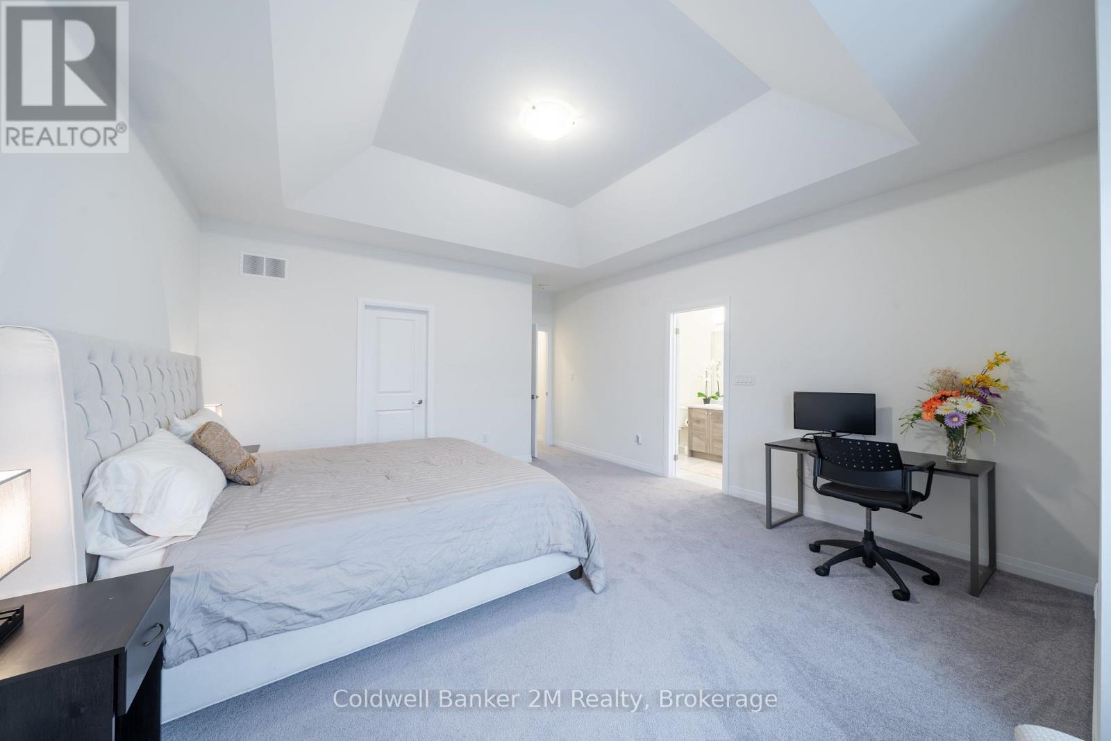 136 OGSTON CRESCENT - 10