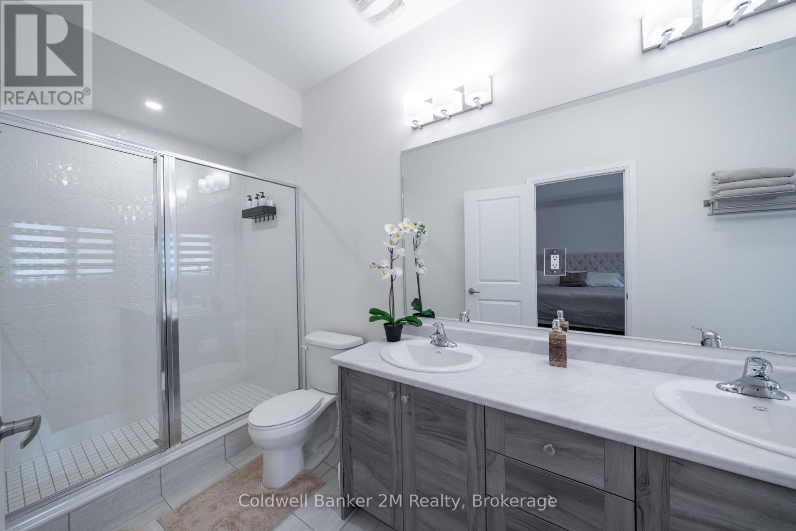 136 OGSTON CRESCENT - 11