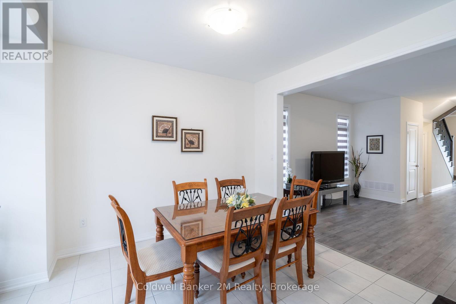 136 OGSTON CRESCENT - 18