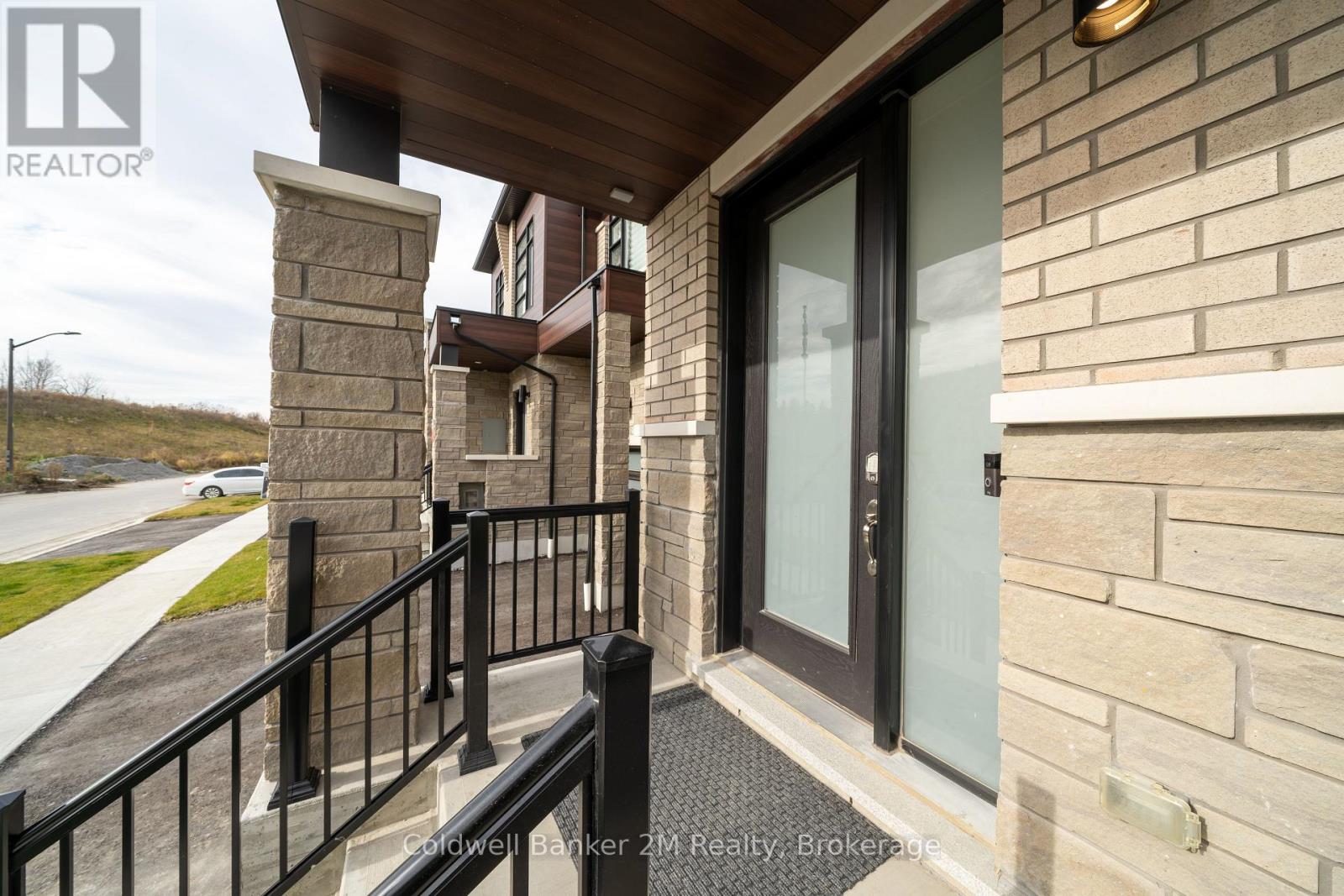 136 OGSTON CRESCENT - 22