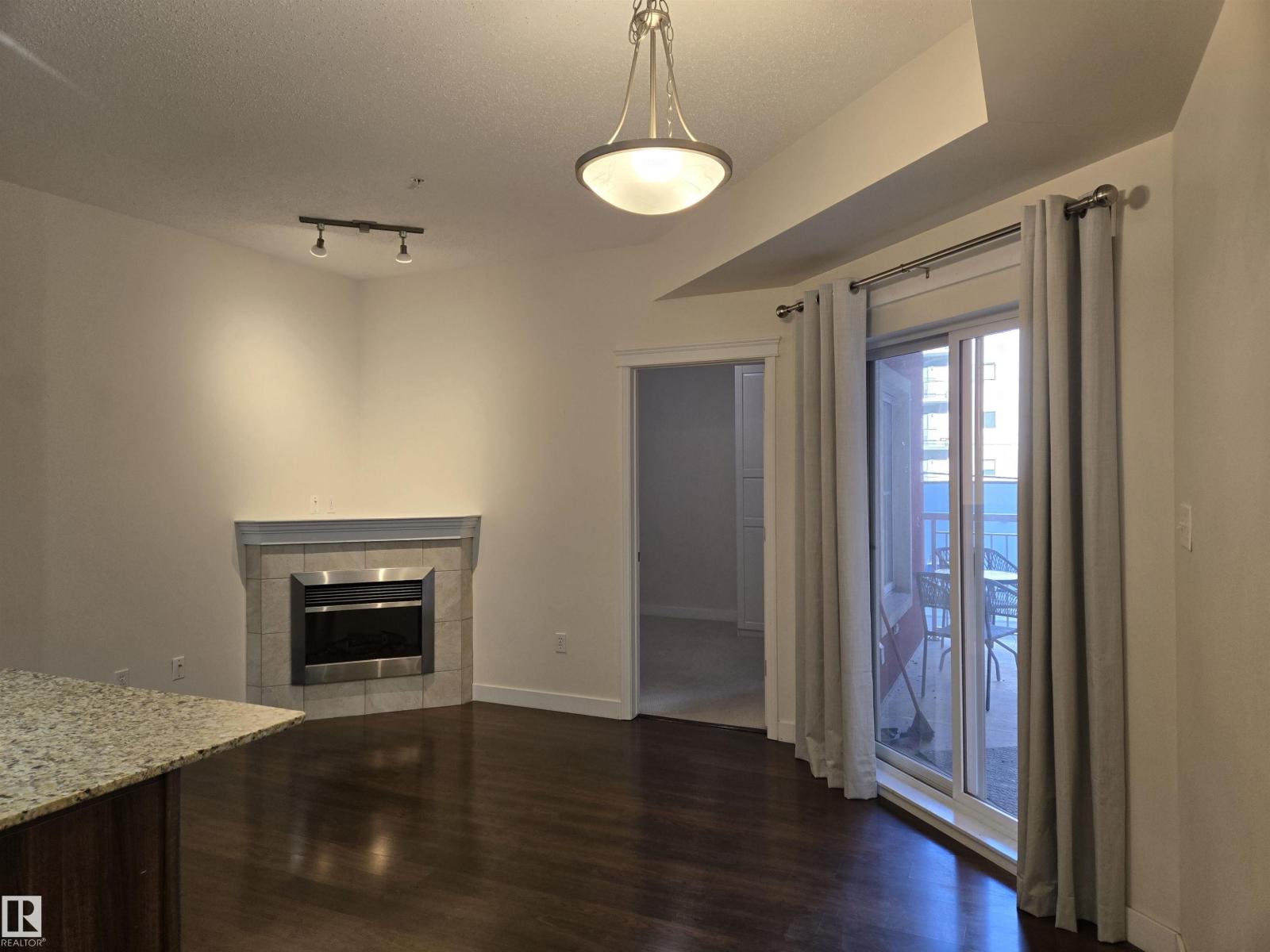 #215 10333 112 ST NW NW, Wîhkwêntôwin, Edmonton photo 4