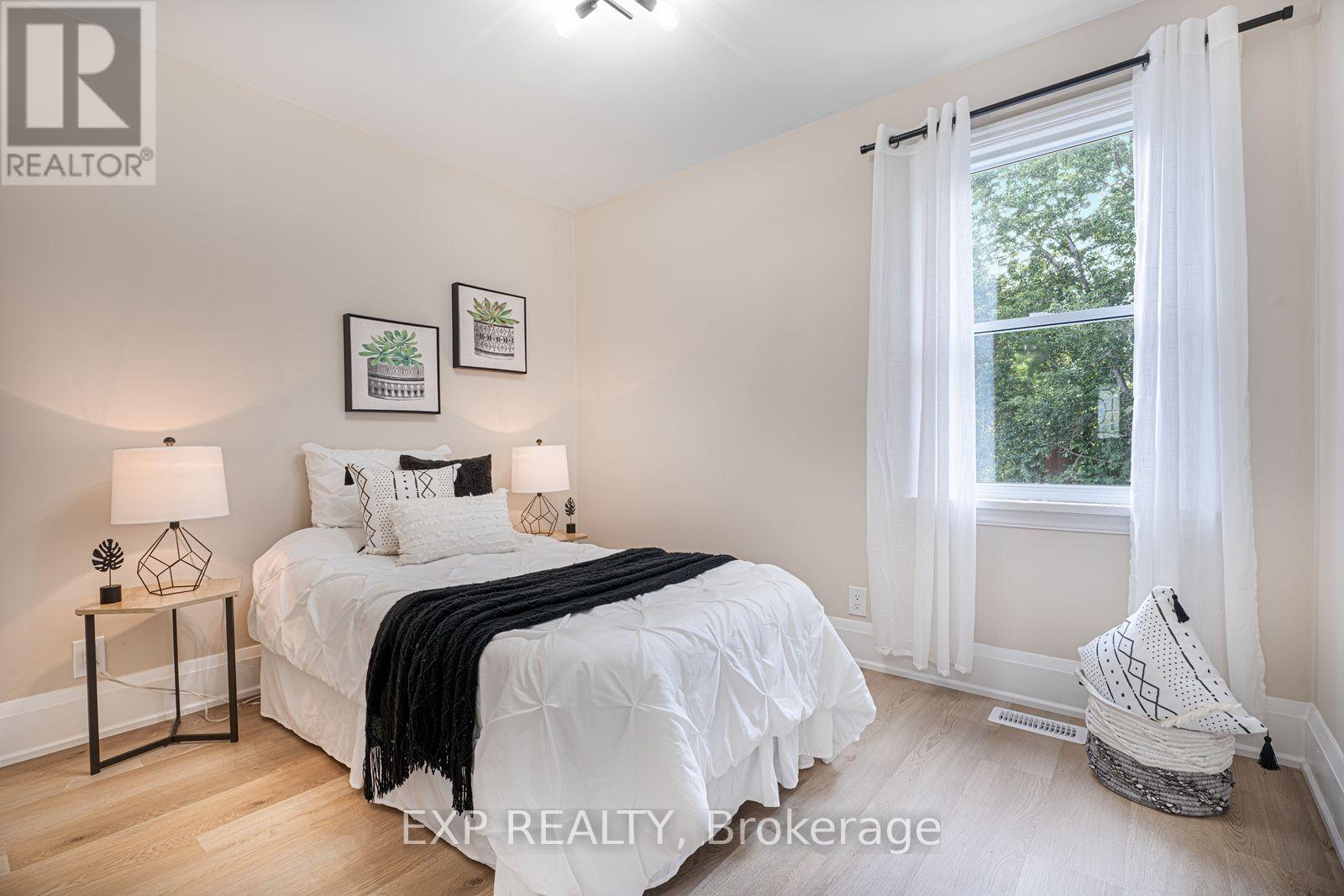 858 GRIERSON STREET - Image 19