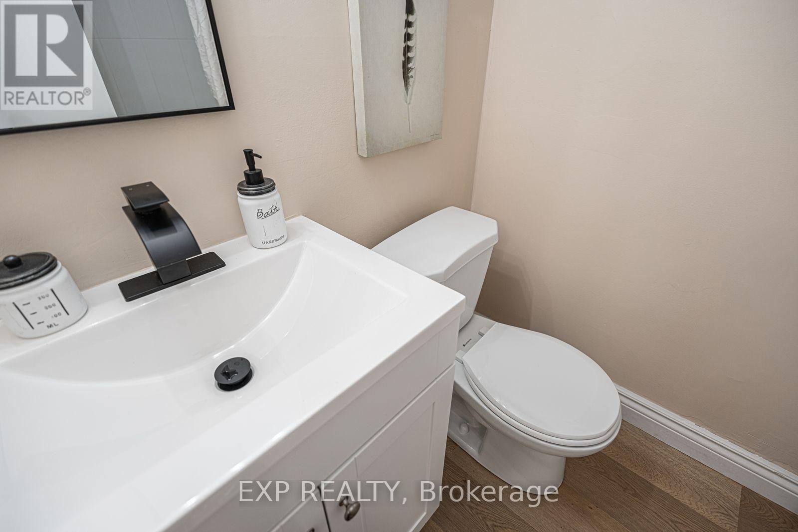 858 GRIERSON STREET - Image 33