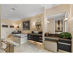 #401 11930 100 Av Nw, Edmonton, AB T5K0K5 Photo 48