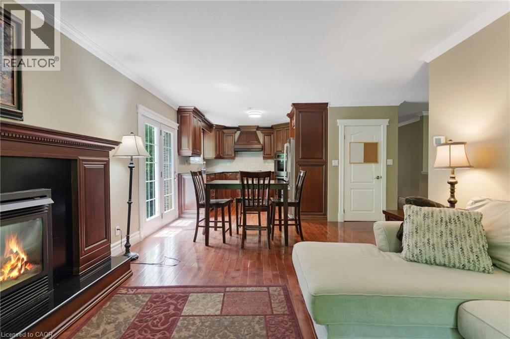 35 MAPLE HILL Drive - 12