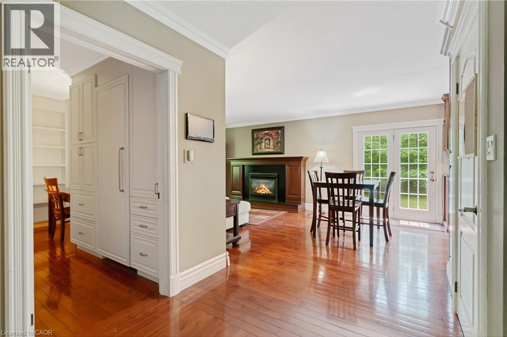 35 MAPLE HILL Drive - 17