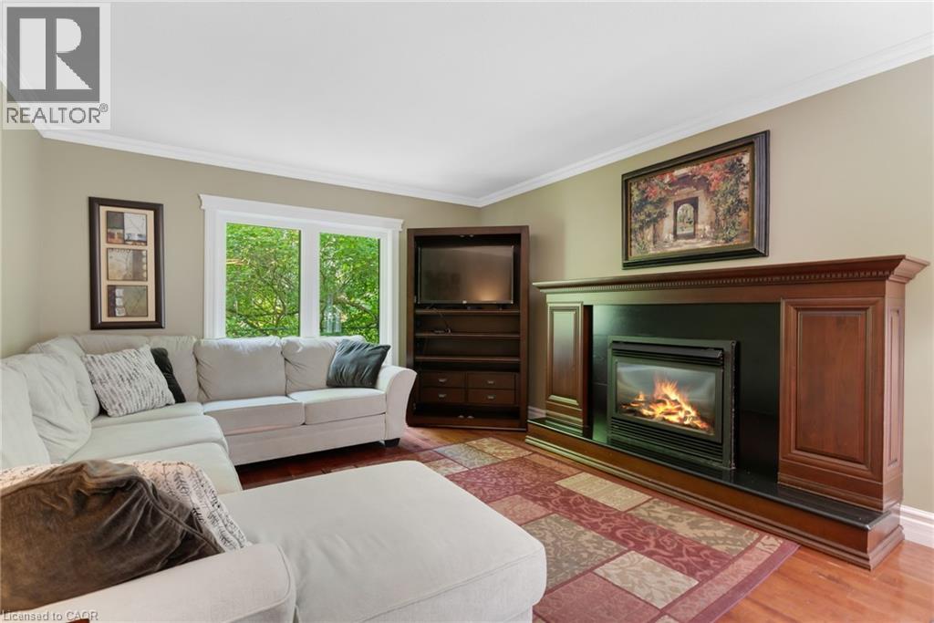 35 MAPLE HILL Drive - 10