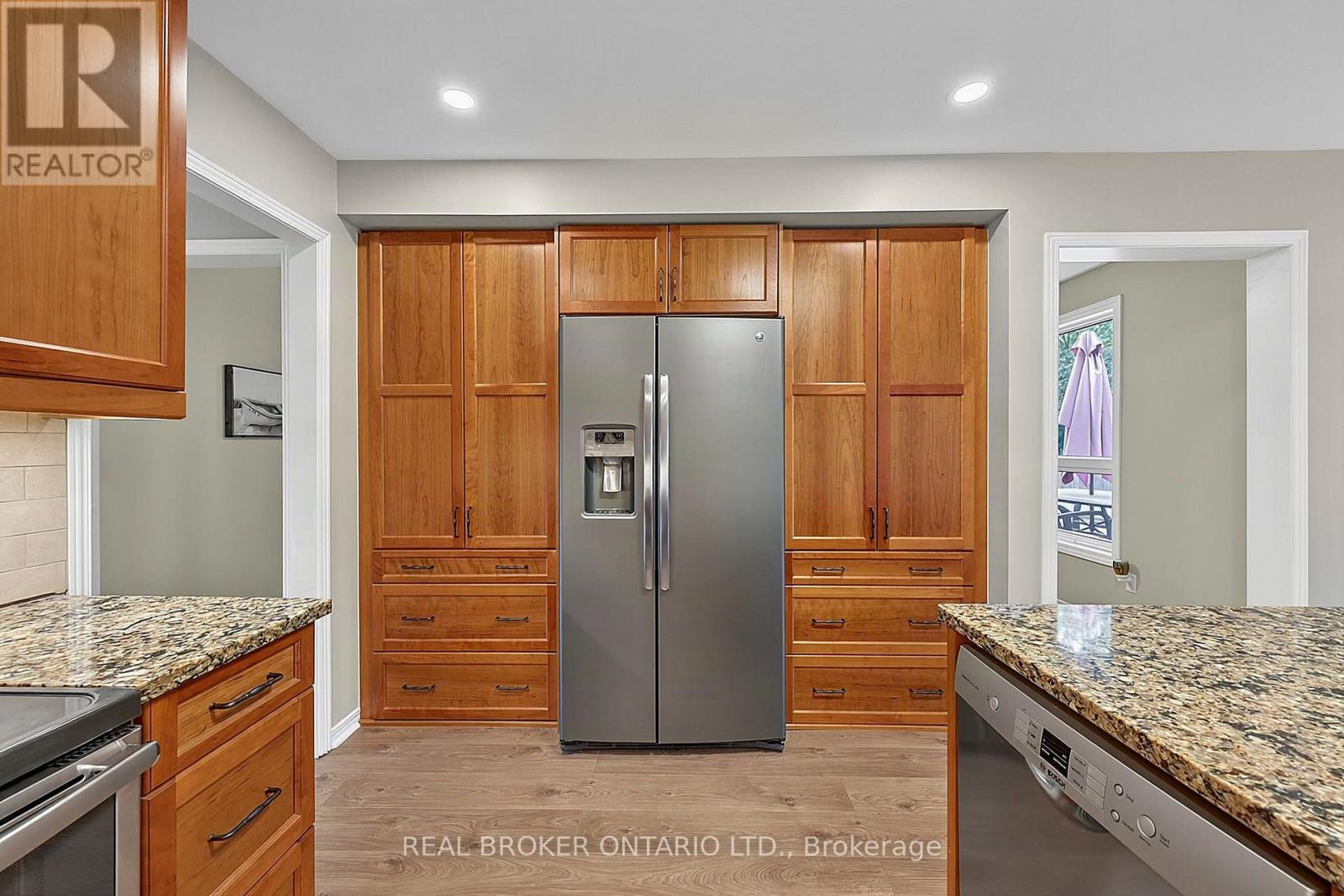 2 AMBERGLEN COURT - Image 14