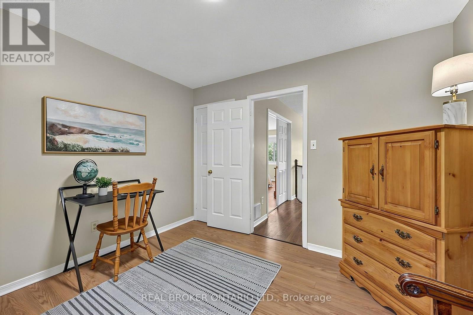2 AMBERGLEN COURT - Image 28