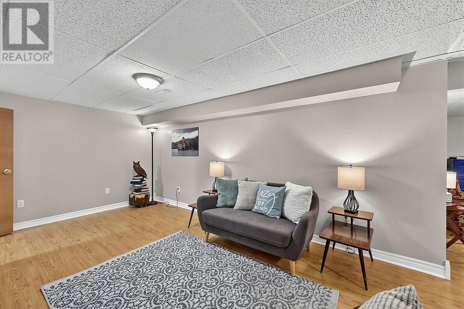 2 AMBERGLEN COURT - Image 30