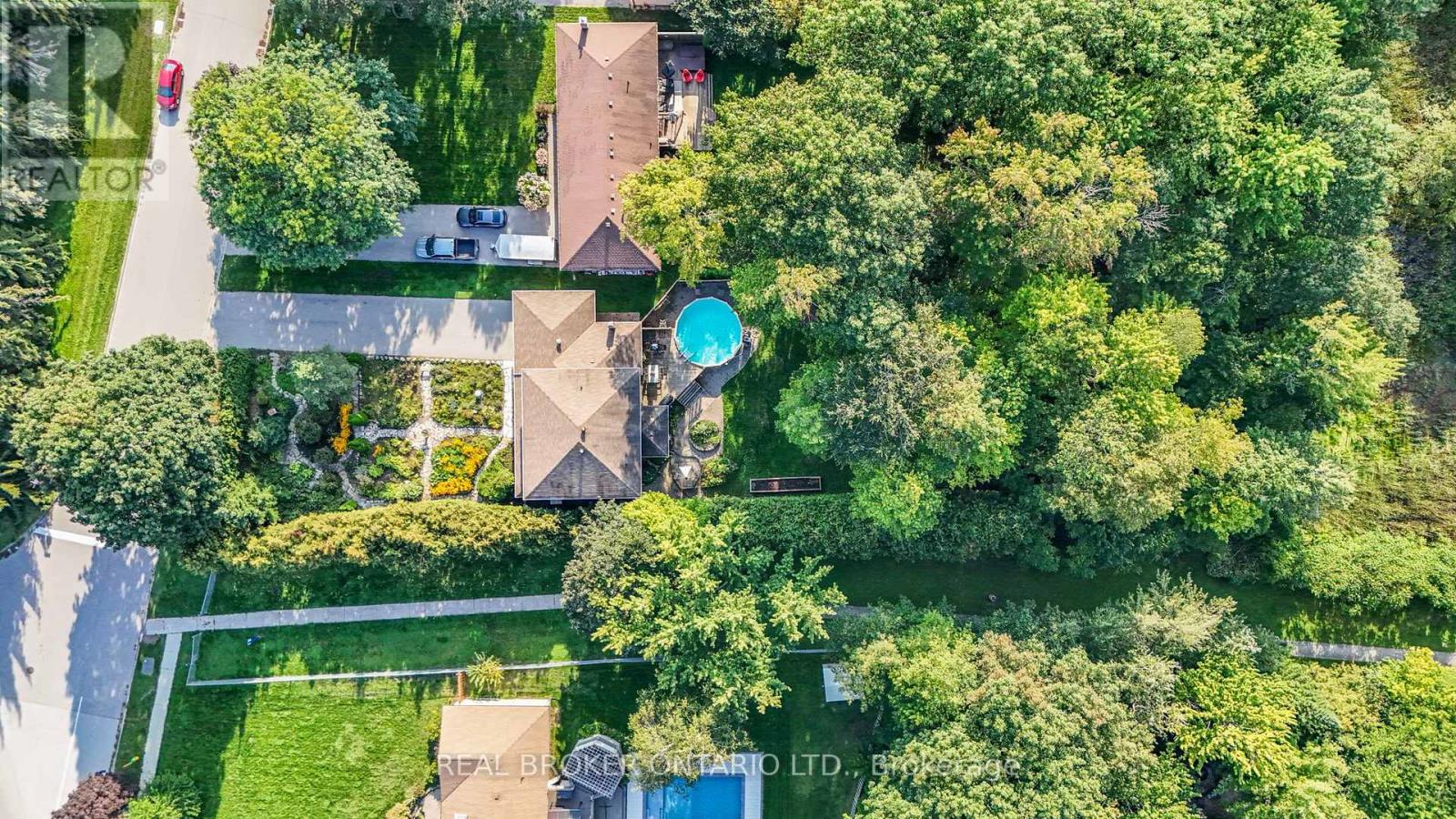 2 AMBERGLEN COURT - Image 47
