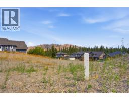 2067 Hugh Allan Drive, Kamloops, BC  Photo 21