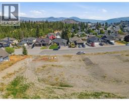 2067 Hugh Allan Drive, Kamloops, BC  Photo 11