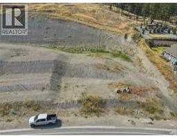 2067 Hugh Allan Drive, Kamloops, BC  Photo 8
