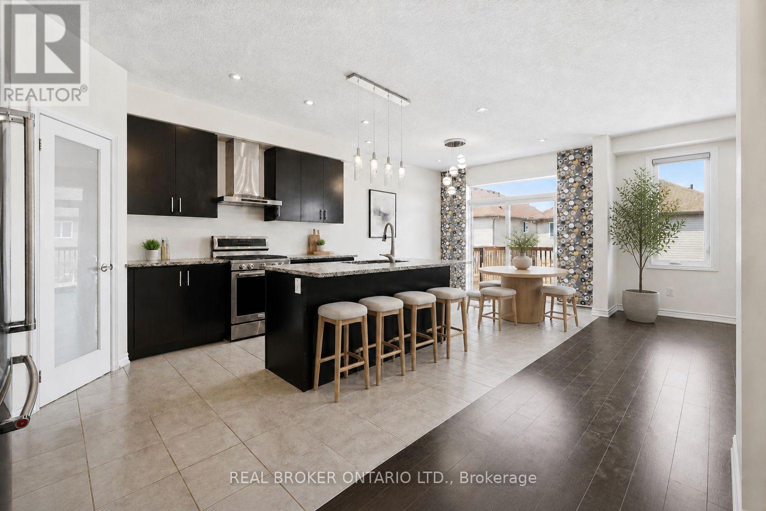 359 BEECHDROPS DRIVE - 6