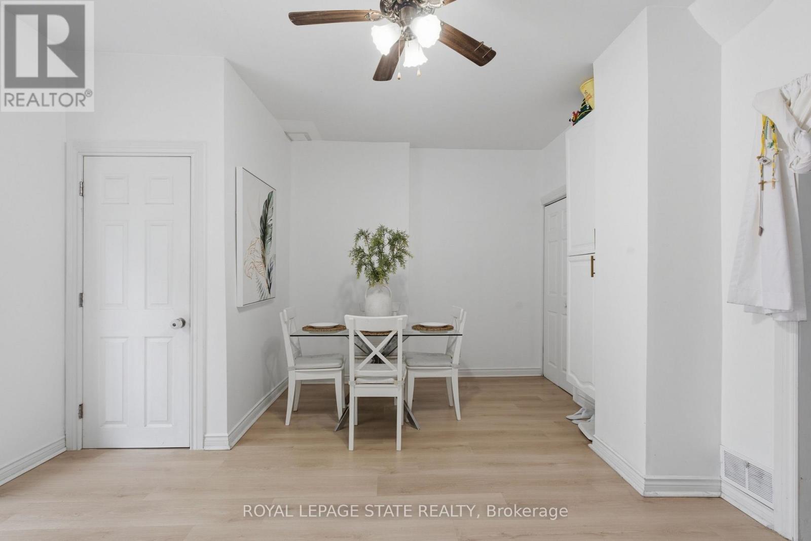 126 NIAGARA STREET - 19