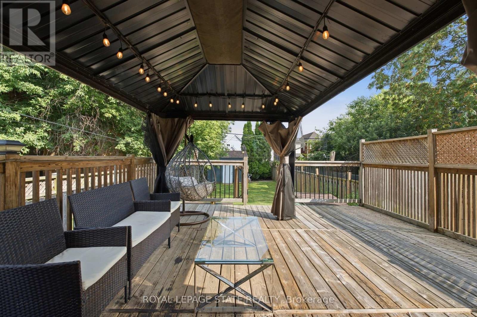 126 NIAGARA STREET - Image 39