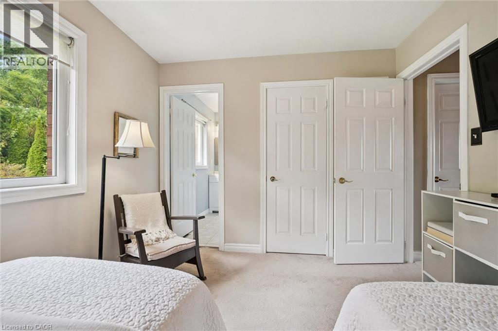 487 E ST ANDREW Street E - Image 24
