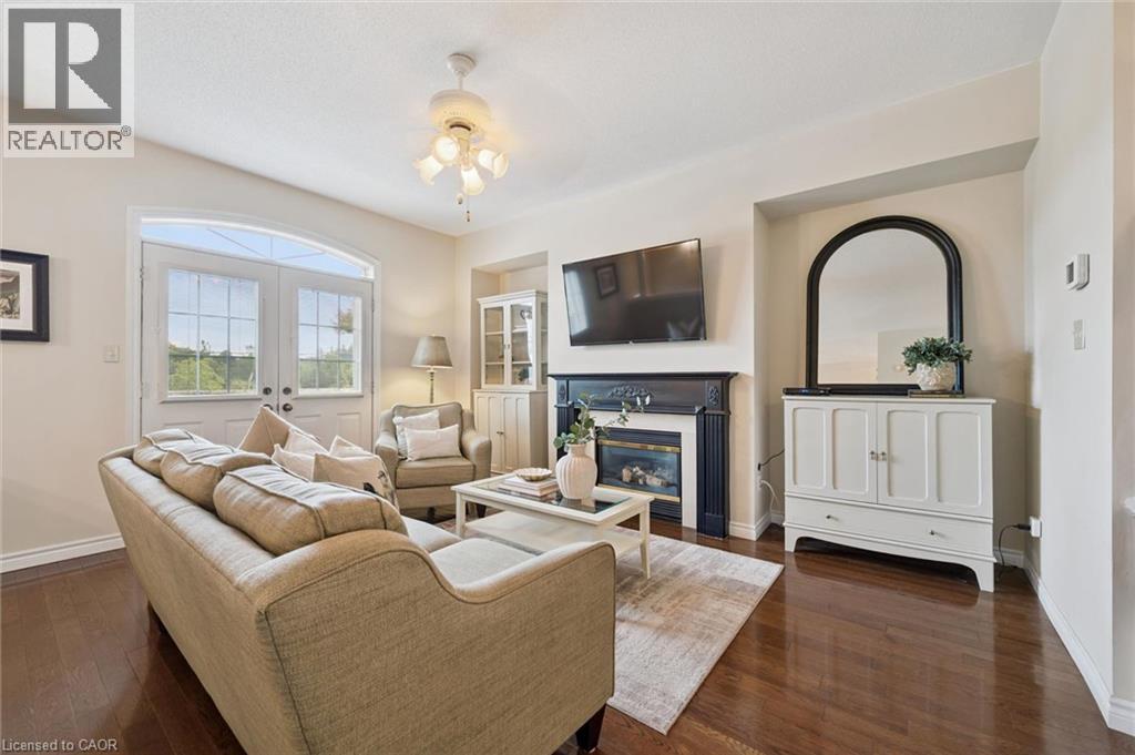 487 E ST ANDREW Street E - 6