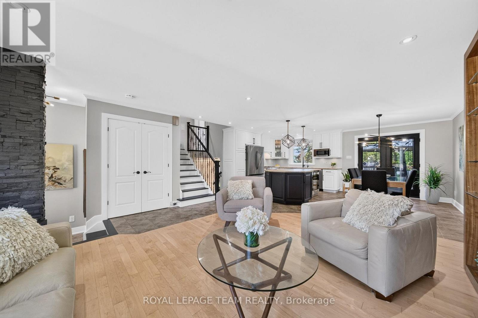 105 BRAE CRESCENT - Image 7