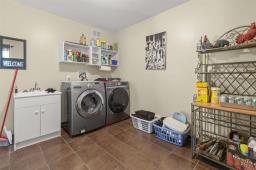 40 Menno Drive, Steinbach, MB R0A0W0 Photo 18