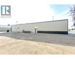 4711 51 Avenue, Camrose, AB T4V0V3 Photo 9