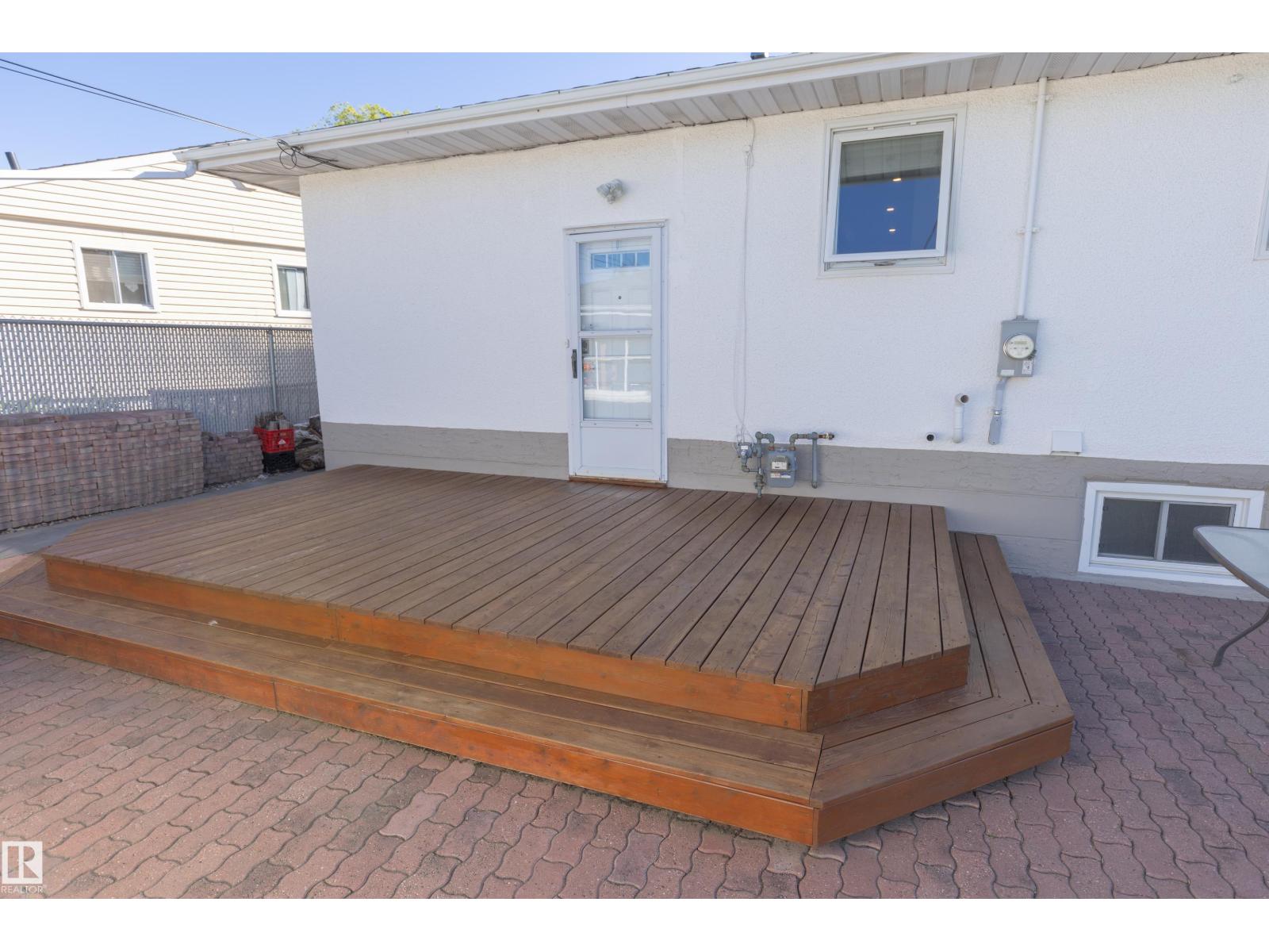 12380 132 ST NW - 45