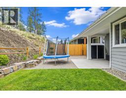 Laundry room - 21 Forest Edge Drive, Kelowna, BC V1V3G3 Photo 15