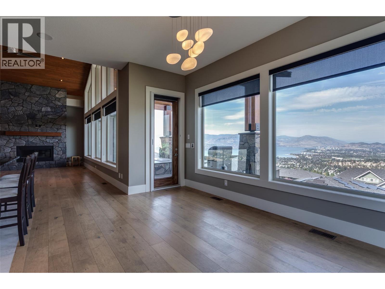 1002 Hewetson Avenue - 16