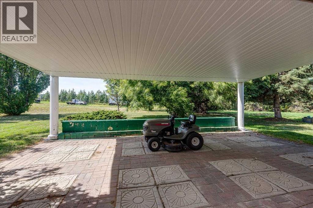 Listing photo – 38240 284 Range, Rural Red Deer County