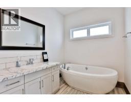 12, 333 Cowan Avenue, Picture Butte, AB T0K1V0 Photo 17