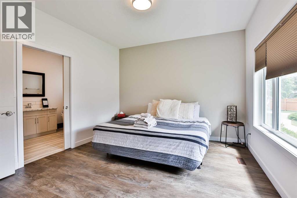 #12 333 Cowan Avenue - 13